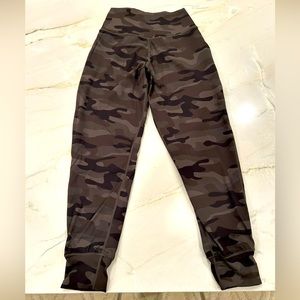 Camo Joggers-Size Small